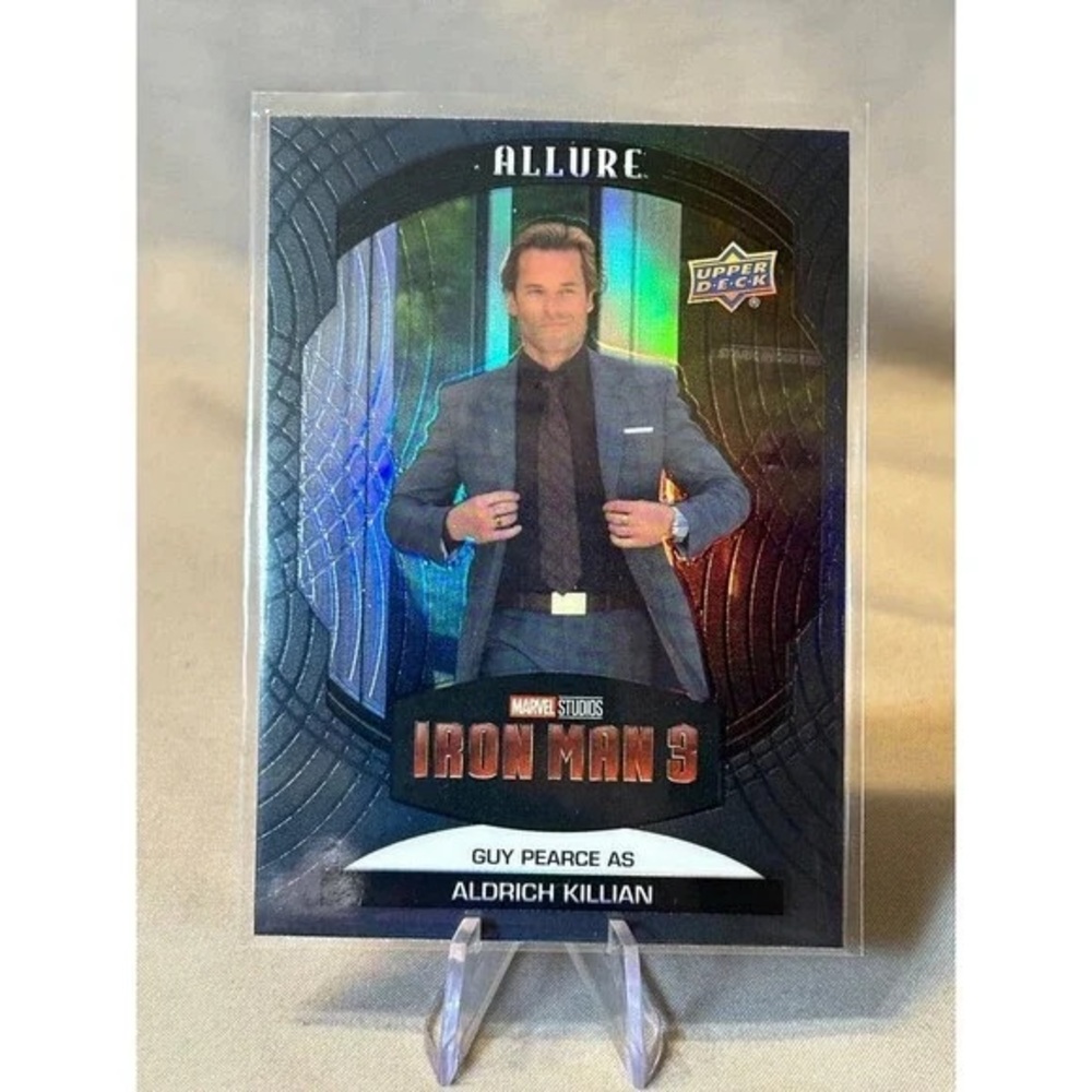 Marvel Iron Man 3 Trading Card with Black and Blue